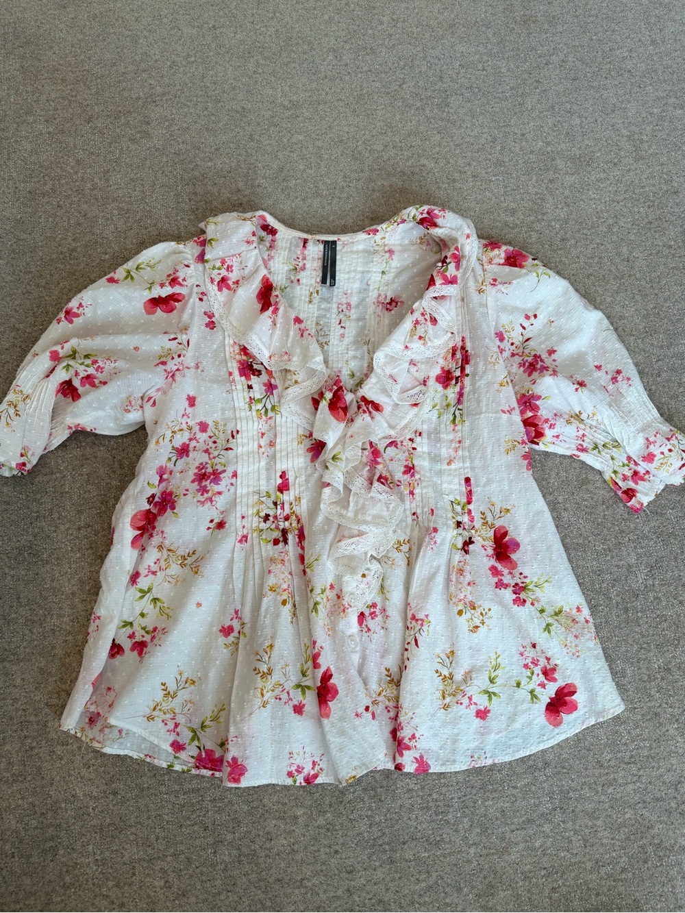 Anthropologie ruffled pin tucked ruffled blouse